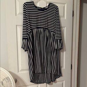 JODIFL Black and White Striped Long Sleeve Dress